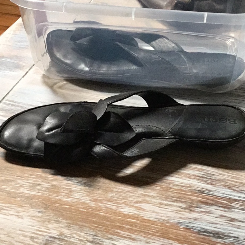 Sandals born